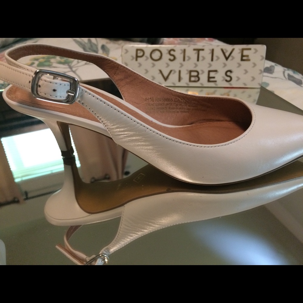 Halogen Sandal 4 1/2